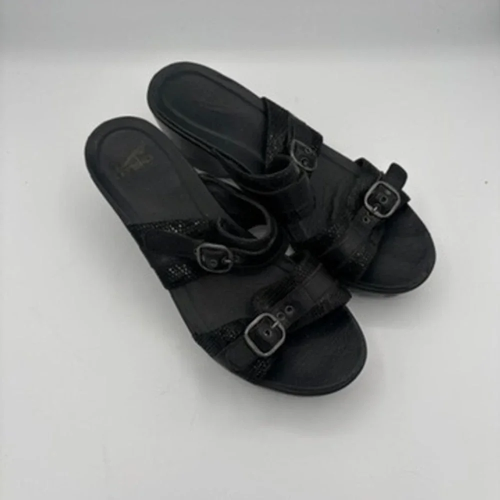 Dansko Wedge‎ Sandals Womens Sz 40 Black Leather Buckle Comfort Shoes